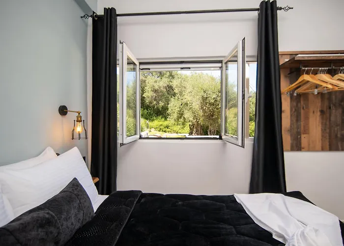 公寓 Armoniahousesuites Peritheia