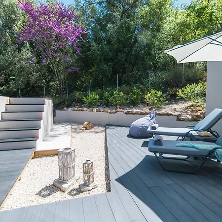 아파트 Armoniahousesuites