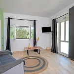 公寓 Armoniahousesuites Peritheia