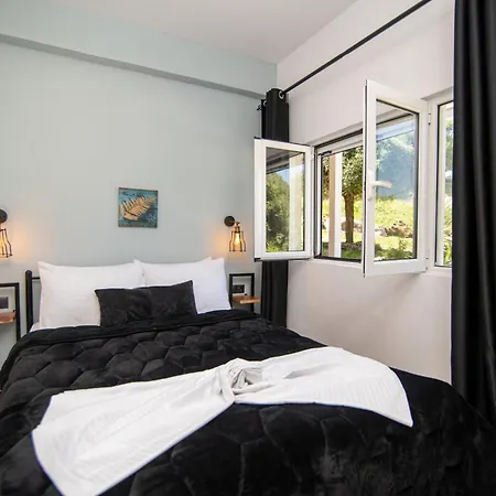 Armoniahousesuites Apartament