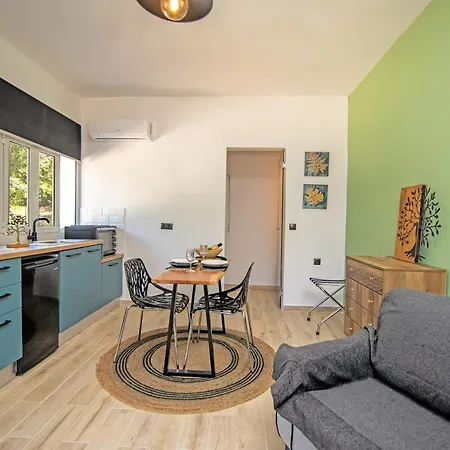 Armoniahousesuites Lägenhet *